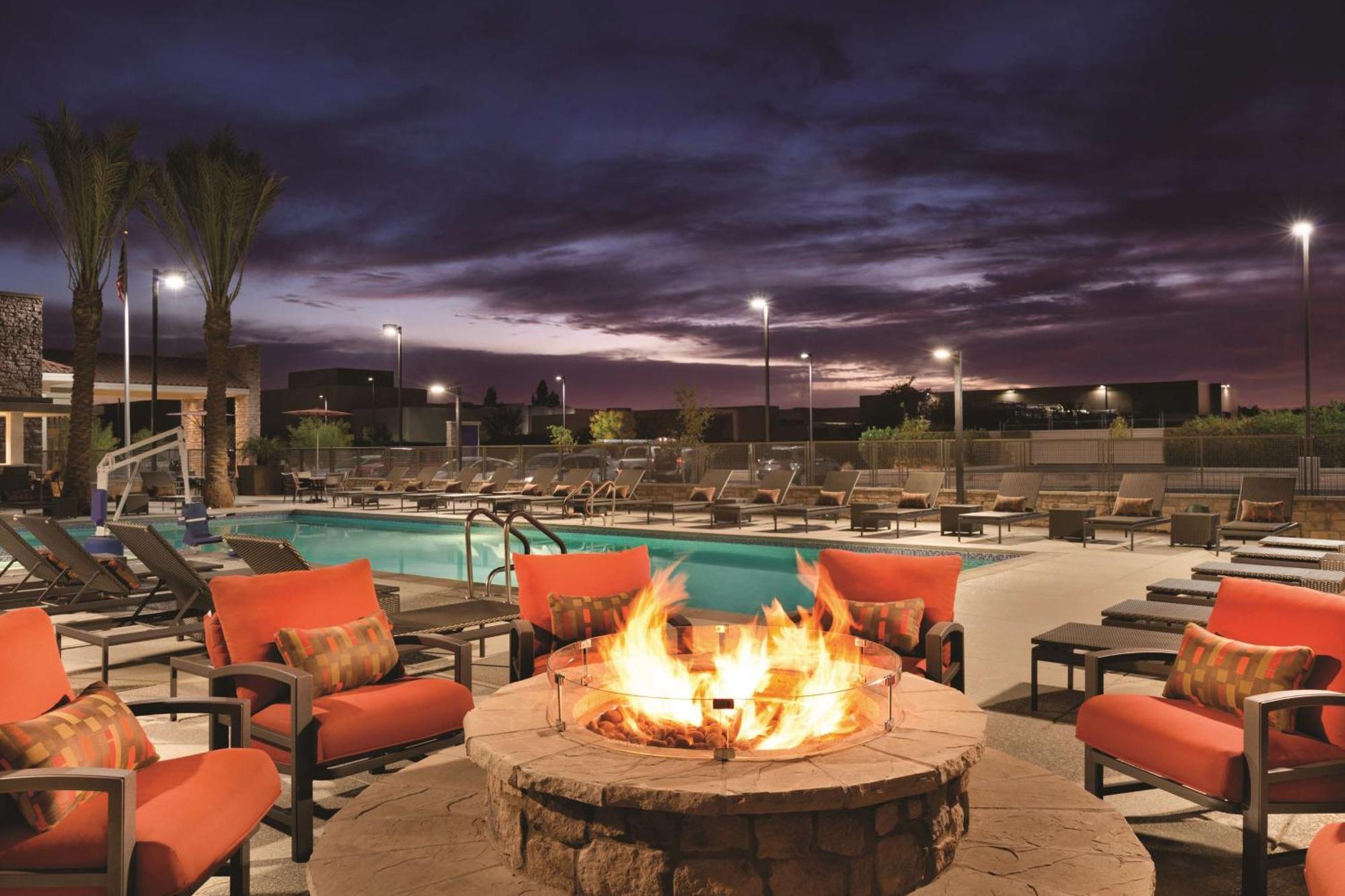 Hilton Garden Inn Phoenix-Tempe University Research Park, Az Exteriör bild